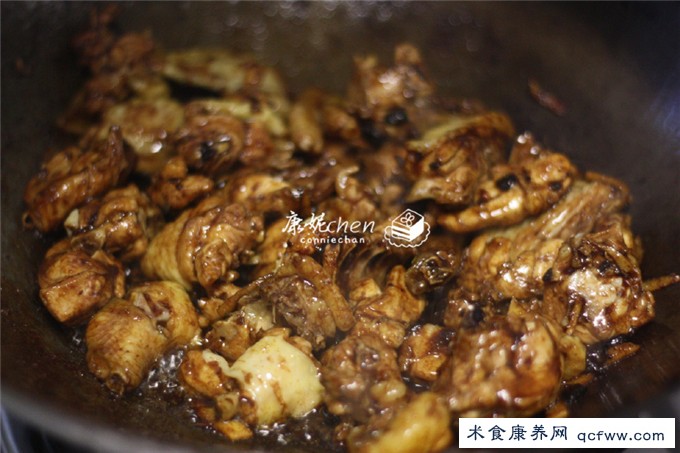 好吃到吮手指的酱爆鸡块