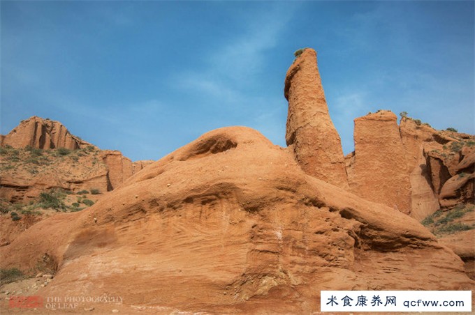 这是“中国峡谷之王”,里面的镇谷之宝,游客看了很尴尬