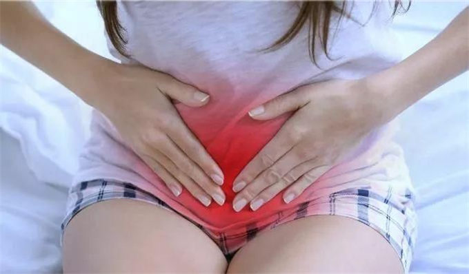 21岁女大学生，腹大如鼓，男友责问，哭说自己没有对不起他
